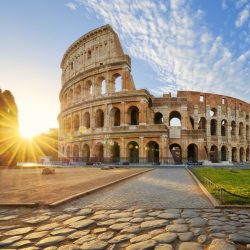 top-attractions-rome-colosseum_2